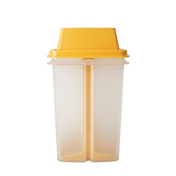 Tupperware Pick A Deli Yellow Clear Pickle Keeper Square Container 3 Piece - Picture 1 of 5